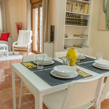 San Isidoro Cathedral Deluxe By Valcambre Apartment เซบีญา ภายนอก รูปภาพ
